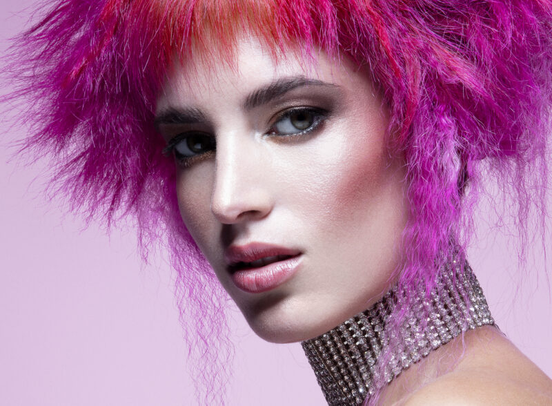 Makeover, look, looks femeninos, looks comerciales femeninos, corte, color, color de pelo, color de cabello, diseño de color, lacio, corte de pelo, color fantasía, fleco, flequillo, bob, corto, colores fantasía