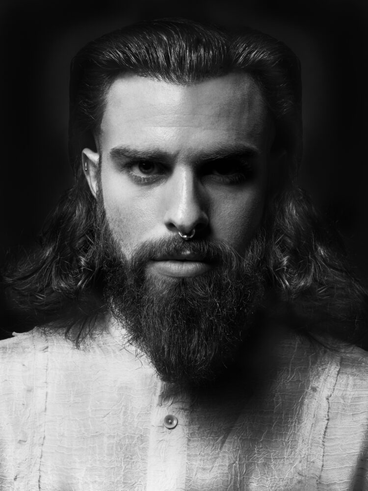 Makeover, corte, hombre, barbería, looks urbanos, looks masculinos, pelo, cabello, barbería, look, looks urbanos masculinos, looks comerciales, looks comerciales masculinos, largo, barba,