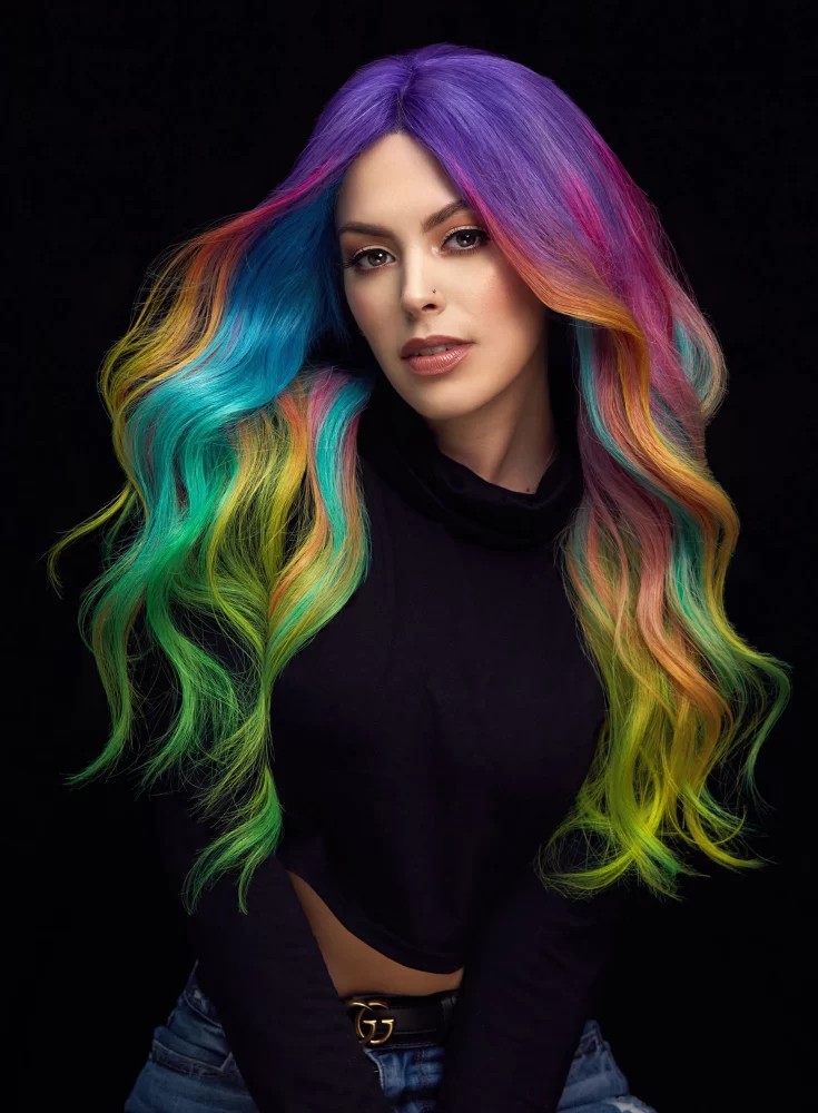 PRAVANA VIVIDS, diseño de color fantasía, largo, ondas, look urbano