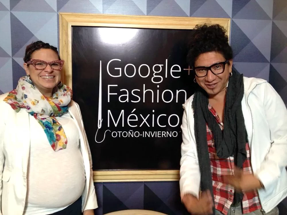 Michelle Ceballos, estilista, y speaker junto a su esposo Javier Romero, peluquero y formador
