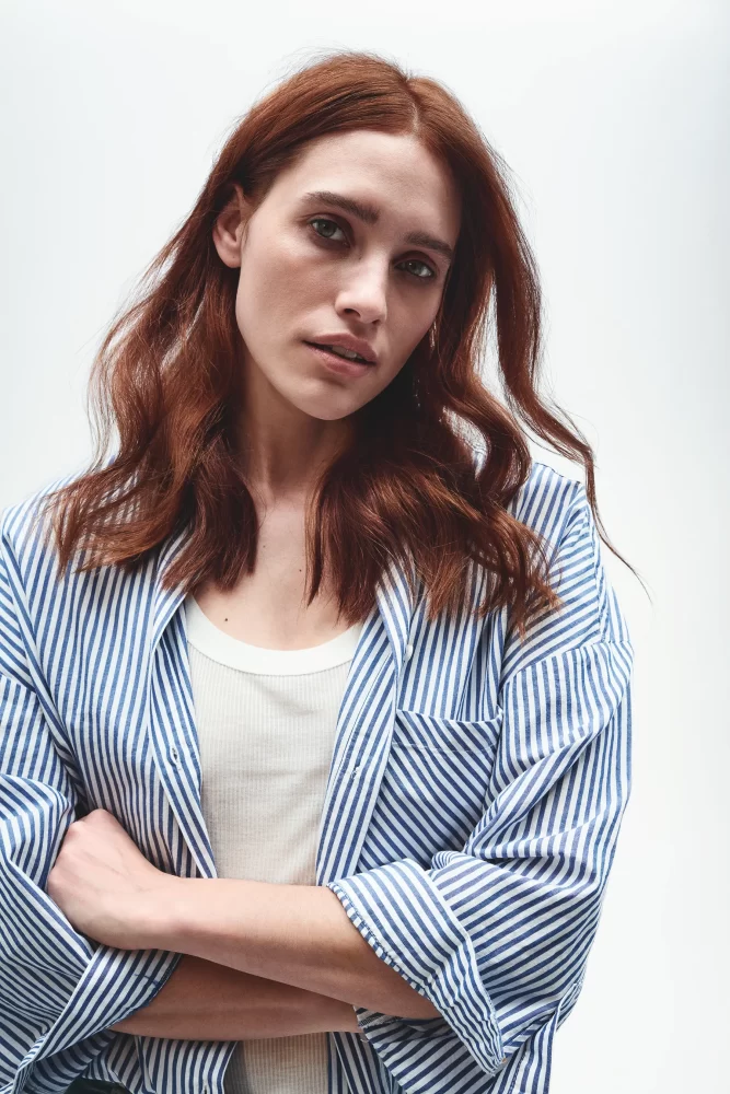 MUTED BRONZE COLOR, MODELO CABELLO MEDIANO CON ONDAS, IGORA SERO AMM, SCHWARZKOPF PROFESSIONAL