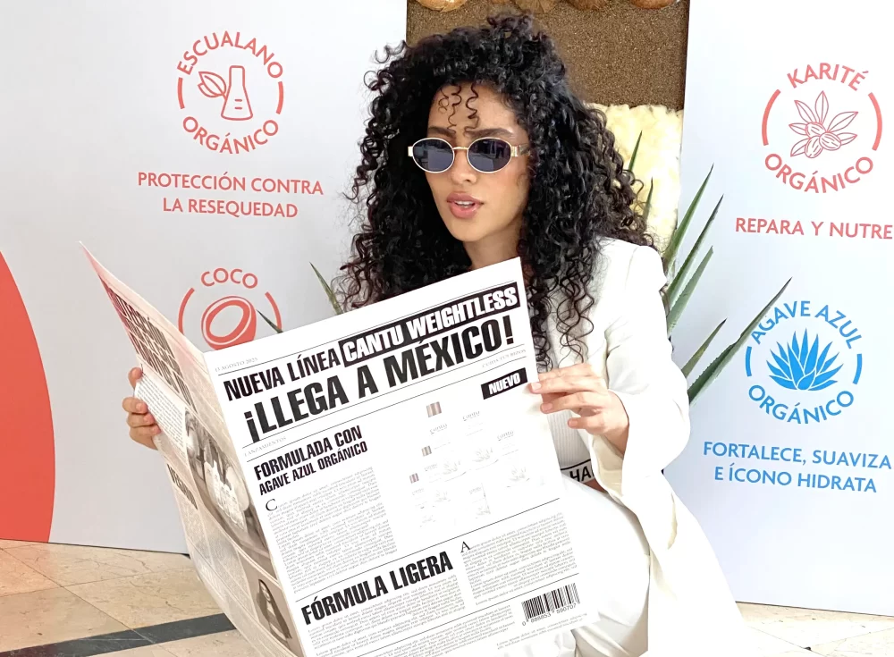 Alejandra Lima durante su participación en el lanzamiento de Cantu Weightless en CDMX