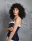 Perfil con rizo definido y piel glow, Muguette Nº22 de Amparo Fernández