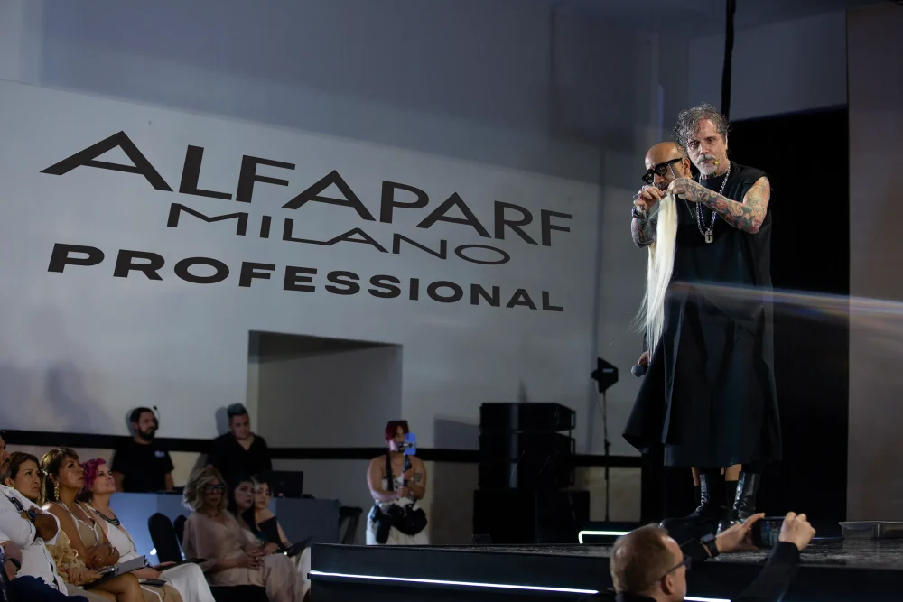 Masterclass de Rudy Mostarda en Puerto Vallarta México, como evento magistral de cierre de gira de educación "Make it Real" 2025 de Alfaparf Milano Professional en México.