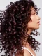 TONI&GUY presenta Hair like LABEL.M con cabello rizado oscuro, volumen amplio y reflejos cálidos en la modelo Sheyla.